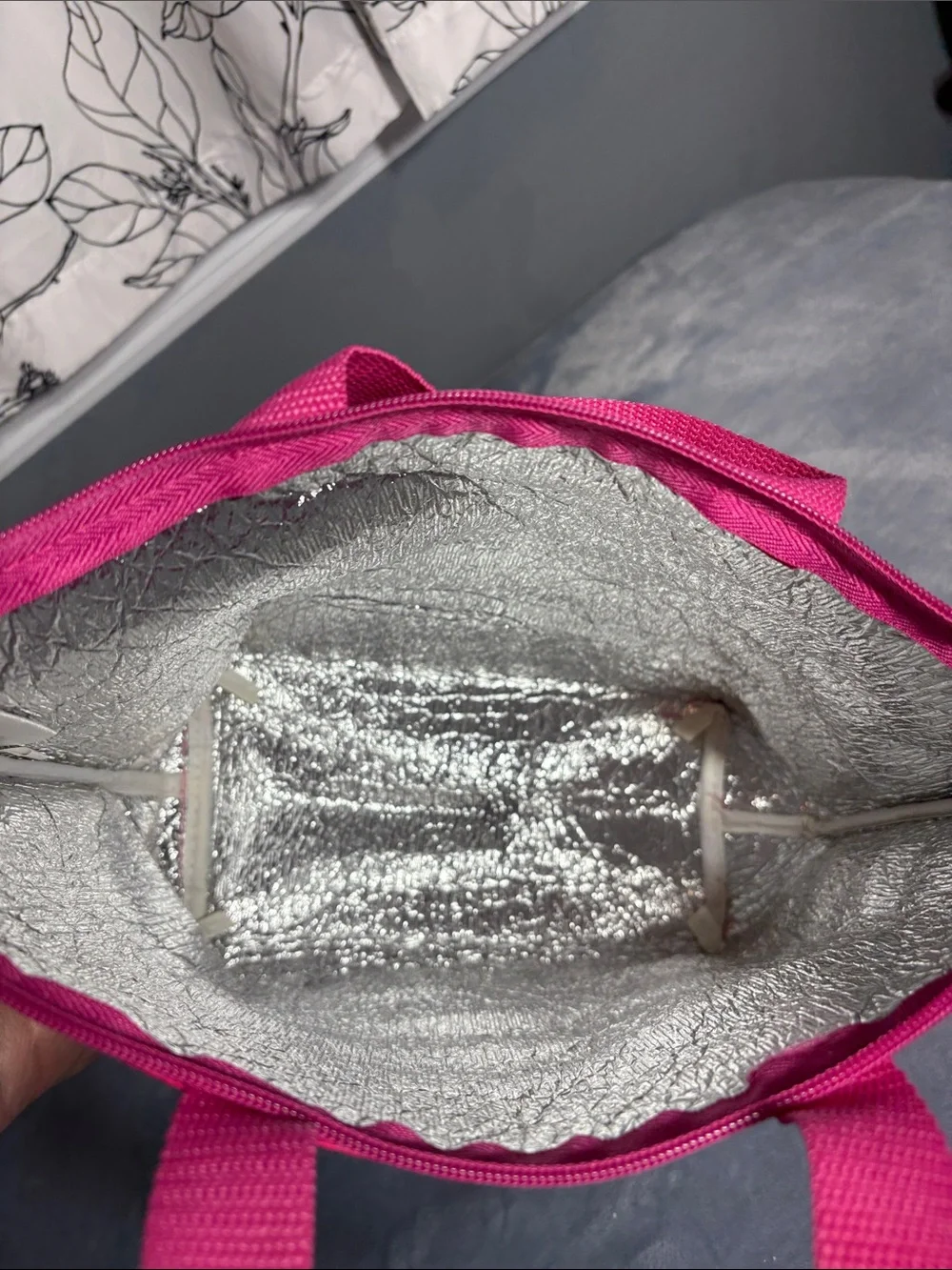 thirty-one Pink Circle-Print Lunch or Beach Snack Tote